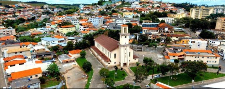 Em Carandaí, Minas Gerais, a Secretaria de Educação (SEDUC)